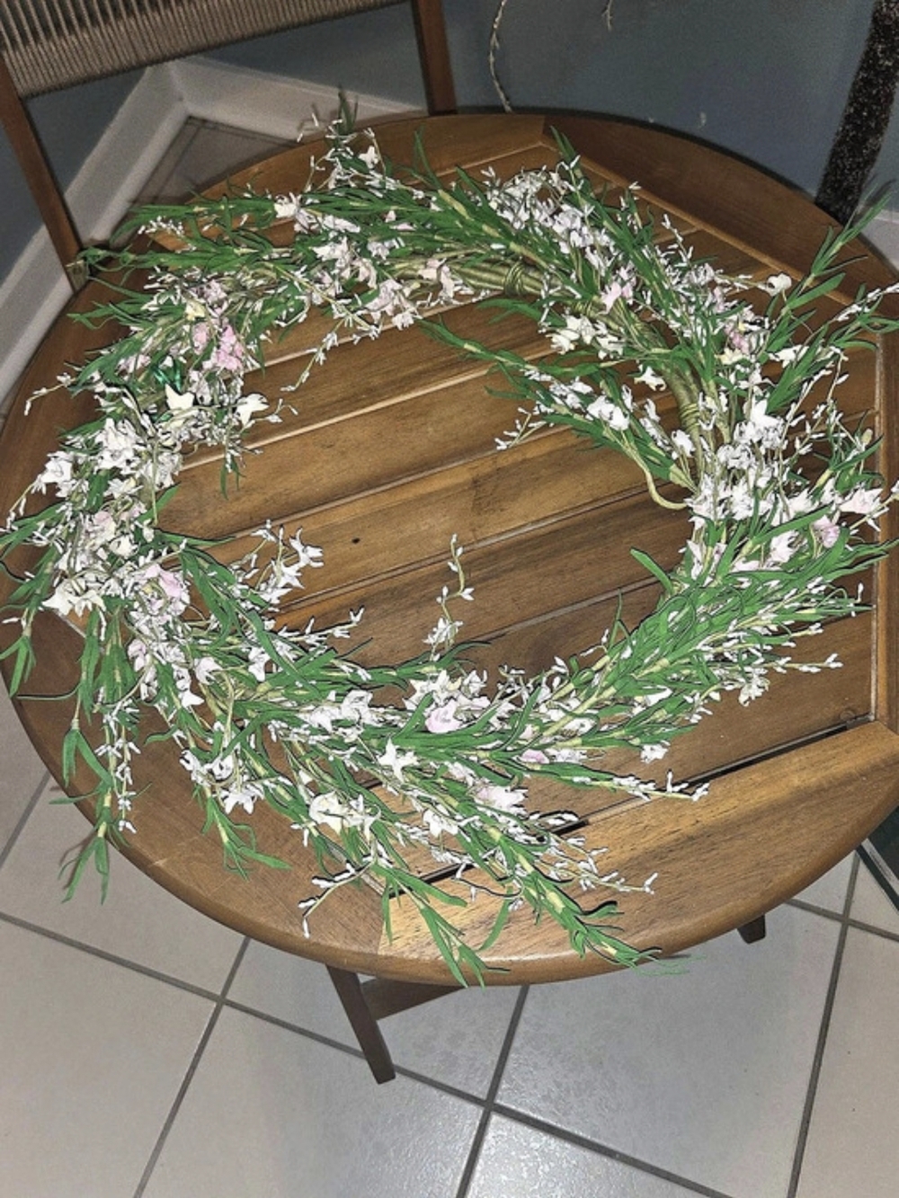Green & White Floral Wreath
